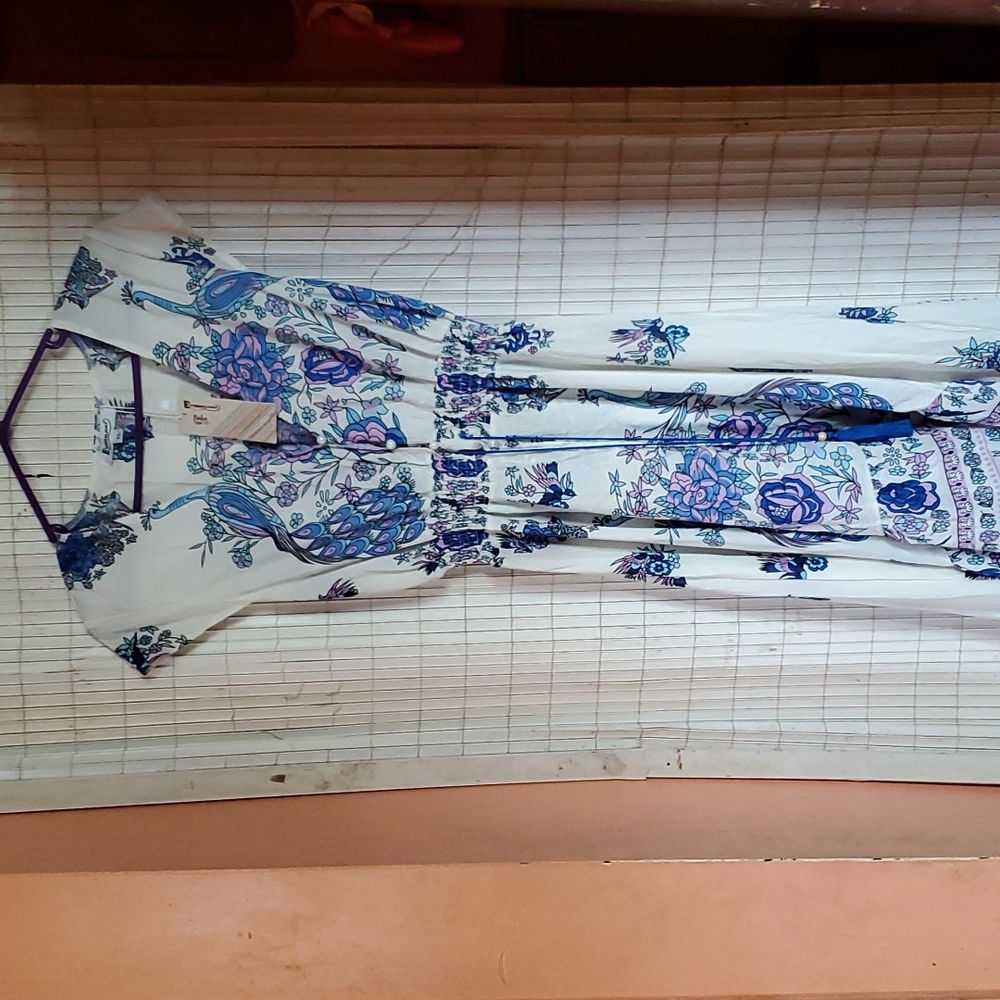 EVERKAKI. Multicolored. Short sleeves. Bohemian dress.